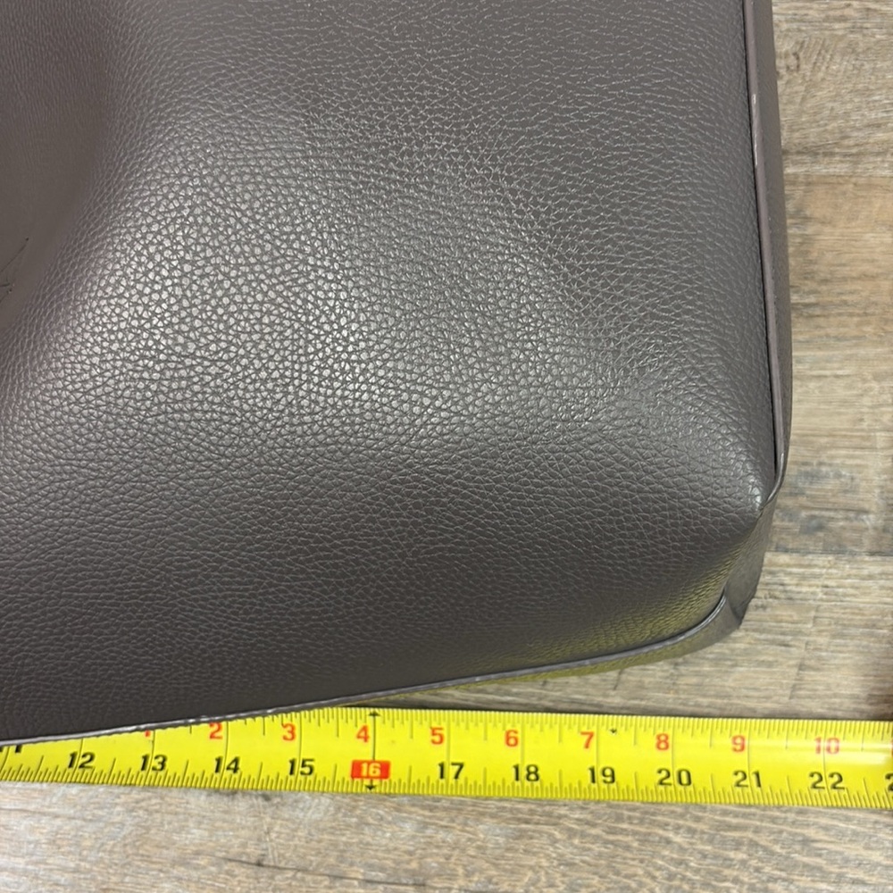 SOLD IN STORE Calvin Klein All Day Tote - Picture 10 of 10